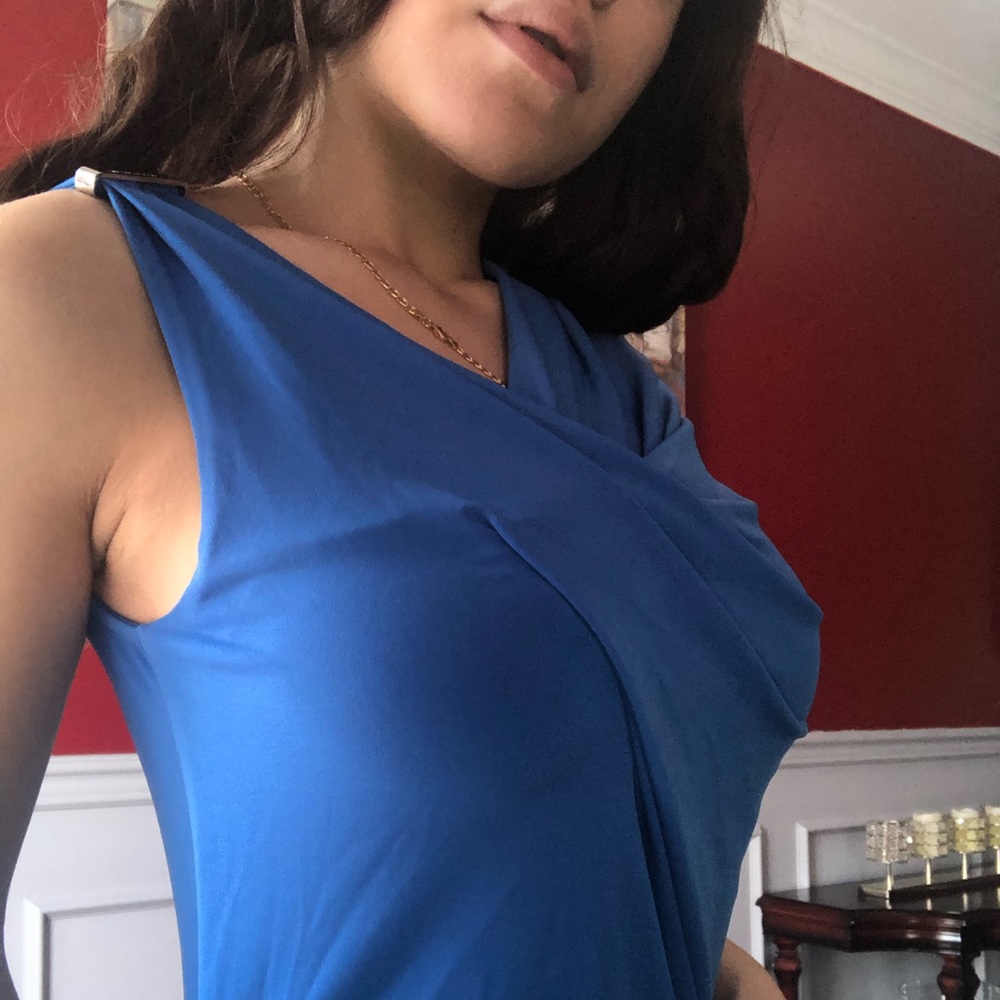 Elegant Blue Sleeveless Dress